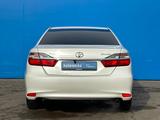 Toyota Camry 2016 годаfor8 870 000 тг. в Алматы – фото 4