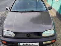 Volkswagen Golf 1992 годаfor1 000 000 тг. в Павлодар