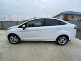 Ford Fiesta 2016 года за 4 500 000 тг. в Атырау – фото 4