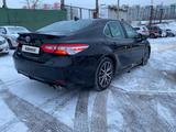 Toyota Camry 2020 года за 10 700 000 тг. в Астана – фото 3