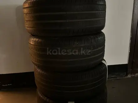 Pirelli Cinturato P7 (RunFlat) за 250 000 тг. в Астана