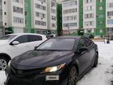 Toyota Camry 2018 года за 8 770 000 тг. в Уральск – фото 4