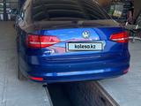Volkswagen Jetta 2015 года за 5 100 000 тг. в Костанай – фото 2
