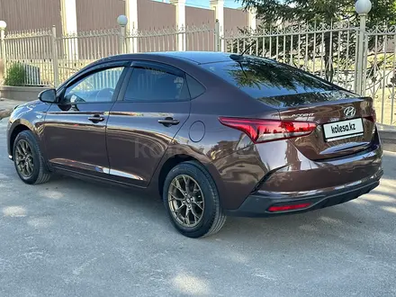Hyundai Accent 2022 года за 7 250 000 тг. в Алматы – фото 23