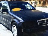 Mercedes-Benz C 180 1995 года за 1 450 000 тг. в Караганда