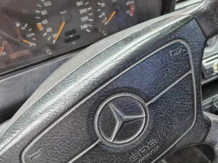 Mercedes-Benz C 180 1993 года за 1 800 000 тг. в Астана – фото 11