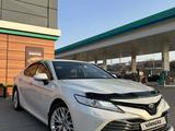 Toyota Camry 2019 года за 15 200 000 тг. в Алматы