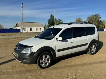 ВАЗ (Lada) Largus Cross 2018 года за 5 800 000 тг. в Актобе