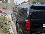 Chevrolet Suburban 2019 года за 19 000 000 тг. в Алматы – фото 4