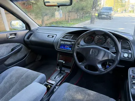 Honda Accord 1998 года за 1 400 000 тг. в Алматы – фото 3