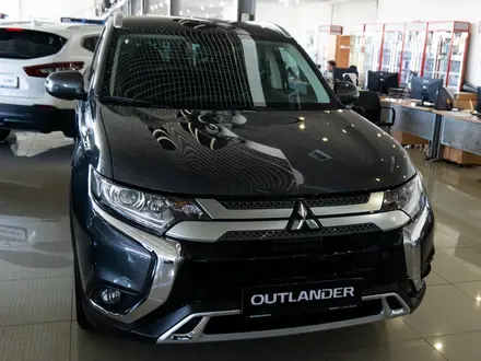 Mitsubishi Outlander Intense+ 4WD 2022 года за 20 900 000 тг. в Усть-Каменогорск