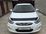 Hyundai Accent 2014 года за 5 300 000 тг. в Семей