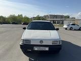 Volkswagen Passat 1992 годаfor1 050 000 тг. в Караганда