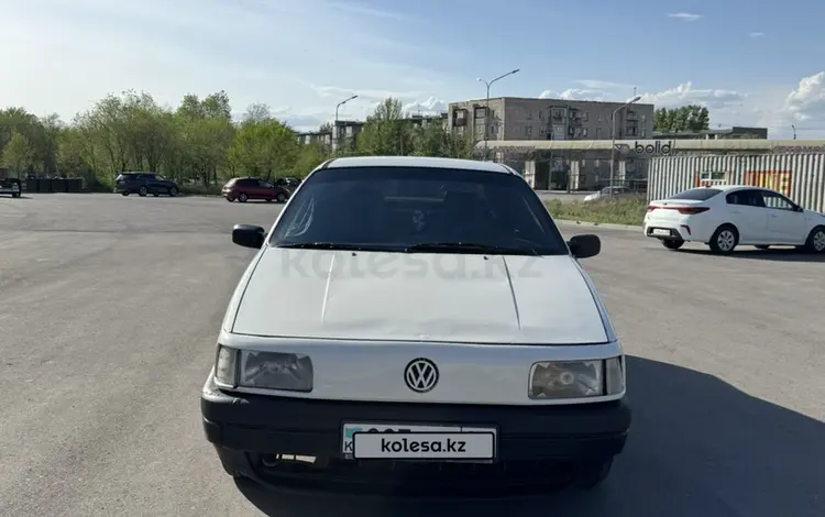 Volkswagen Passat 1992 года за 1 000 000 тг. в Караганда