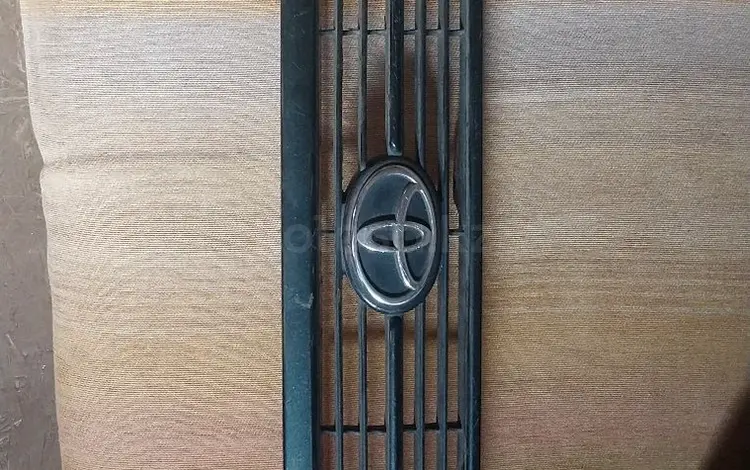 Решётка радиатора за 5 000 тг. в Алматы