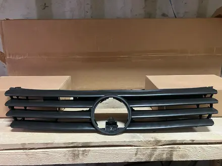 Решетка passat b 4 за 5 000 тг. в Алматы