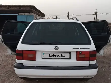Volkswagen Passat 1994 года за 2 078 142 тг. в Балхаш – фото 2