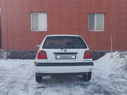 Volkswagen Golf 1995 года за 1 200 000 тг. в Астана – фото 5