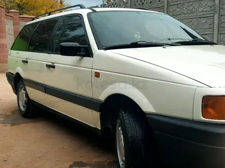 Volkswagen Passat 1993 года за 1 950 000 тг. в Тараз