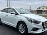 Hyundai Accent 2018 года за 6 800 000 тг. в Шымкент – фото 4