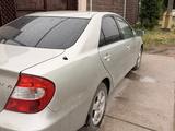 Toyota Camry 2003 года за 5 300 000 тг. в Шу – фото 2