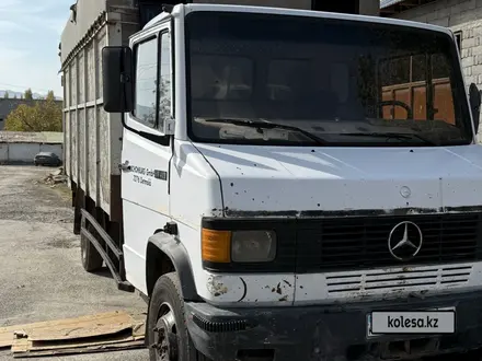 Mercedes-Benz  609D 1992 года за 5 000 000 тг. в Алматы