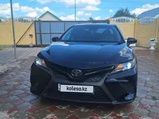 Toyota Camry, 2020