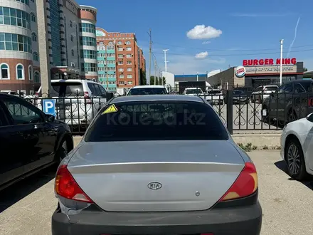 Kia Spectra 2006 года за 850 000 тг. в Актобе – фото 4