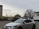 Toyota Camry 2023 года за 16 300 000 тг. в Уральск – фото 2