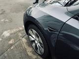 Tesla Model Y 2022 года за 22 000 000 тг. в Шымкент – фото 5