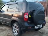 Chevrolet Niva 2014 года за 3 500 000 тг. в Атырау – фото 5
