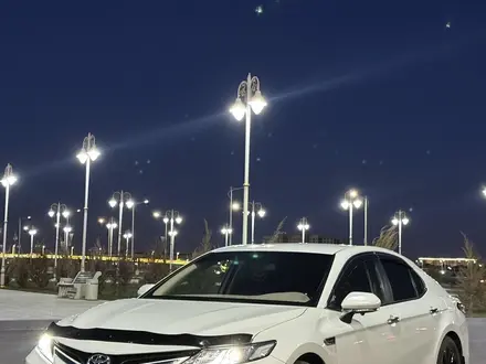 Toyota Camry 2023 года за 12 000 000 тг. в Кызылорда – фото 2