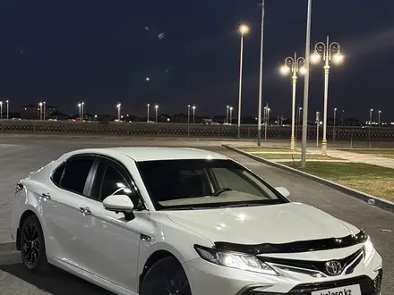 Toyota Camry 2023 года за 12 000 000 тг. в Кызылорда – фото 3