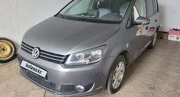 Volkswagen Touran 2005 года за 3 999 000 тг. в Павлодар – фото 2