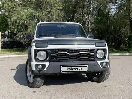 ВАЗ (Lada) Lada 2121 2019 года за 5 000 000 тг. в Алматы – фото 2