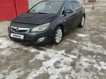 Opel Astra 2011 года за 3 600 000 тг. в Усть-Каменогорск – фото 10