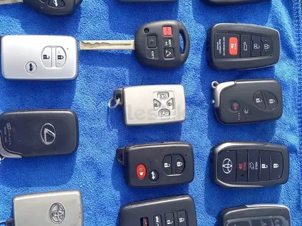 Смарт ключи Тойота за 45 000 тг. в Алматы – фото 2