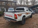 Toyota Hilux 2011 годаfor10 000 000 тг. в Алматы – фото 4