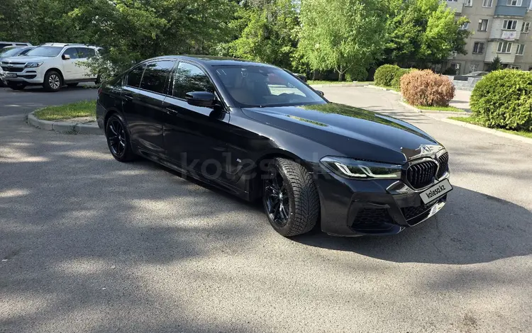 BMW 530 2022 года за 24 700 000 тг. в Алматы