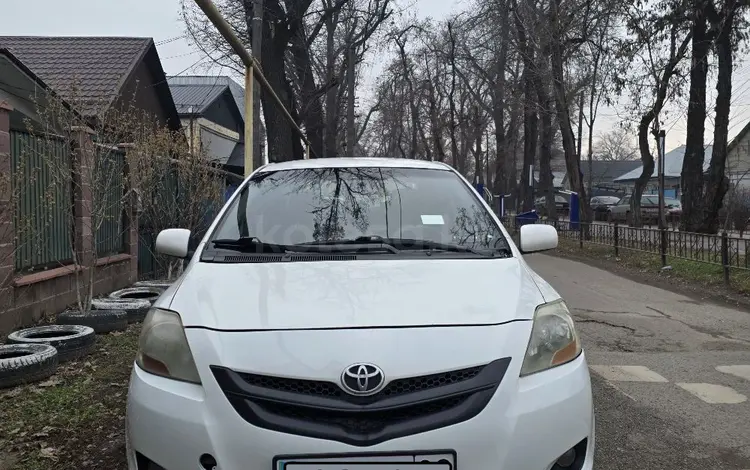 Toyota Yaris 2010 года за 5 300 000 тг. в Алматы