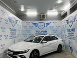 Hyundai Elantra 2023 года за 9 200 000 тг. в Тараз – фото 2