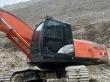 Hitachi  ZX330 2014 года за 30 000 000 тг. в Алматы