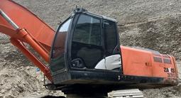 Hitachi  ZX330 2014 года за 30 000 000 тг. в Алматы