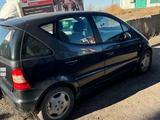 Mercedes-Benz A 160 1999 годаүшін829 999 тг. в Караганда – фото 3