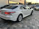 Toyota Camry 2020 годаүшін13 700 000 тг. в Тараз – фото 4