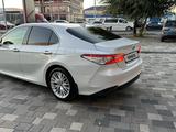 Toyota Camry 2020 годаүшін13 700 000 тг. в Тараз – фото 3