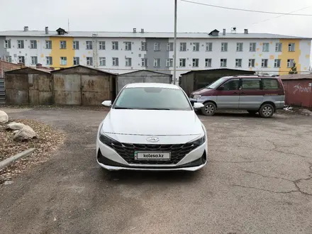 Hyundai Elantra 2023 года за 12 000 000 тг. в Алматы