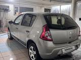 Renault Sandero 2012 года за 2 200 000 тг. в Караганда – фото 4