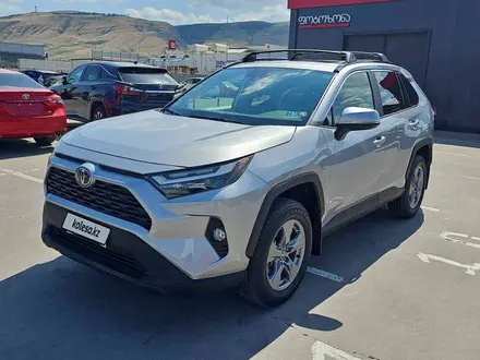 Toyota RAV4 2024 года за 13 500 000 тг. в Алматы – фото 2