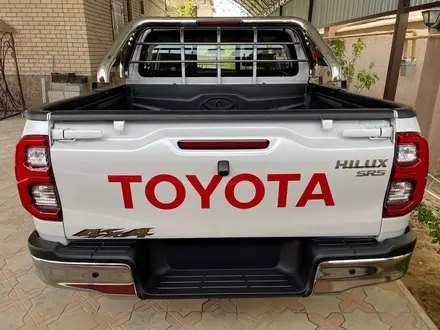 Toyota Hilux 2023 года за 21 000 000 тг. в Актау – фото 6